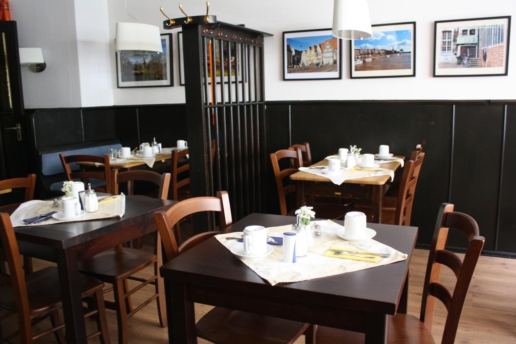 Gasthaus Hotel Brémai repülőtér Kültér fotó