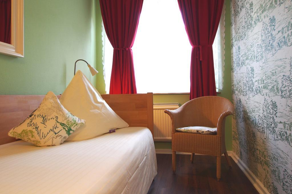 Gasthaus Hotel Brémai repülőtér Szoba fotó