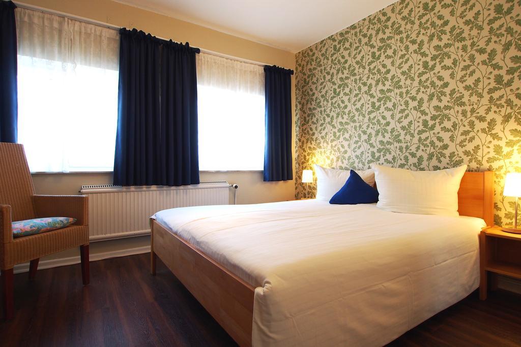 Gasthaus Hotel Brémai repülőtér Szoba fotó