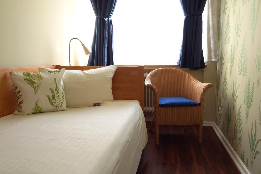 Gasthaus Hotel Brémai repülőtér Kültér fotó