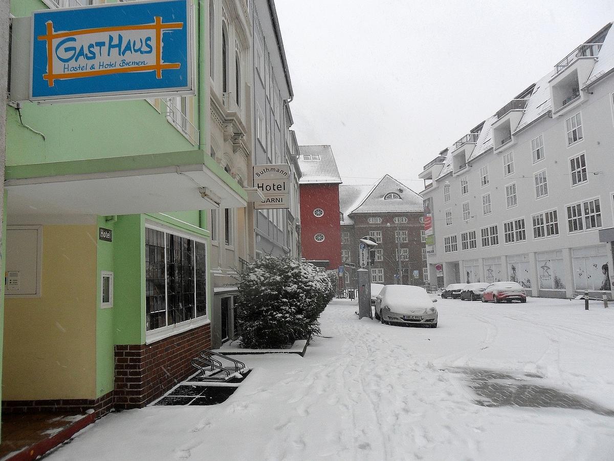 Gasthaus Hotel Brémai repülőtér Kültér fotó
